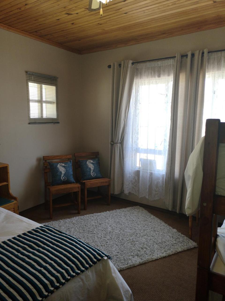 Starfish Guesthouse Людериц Экстерьер фото