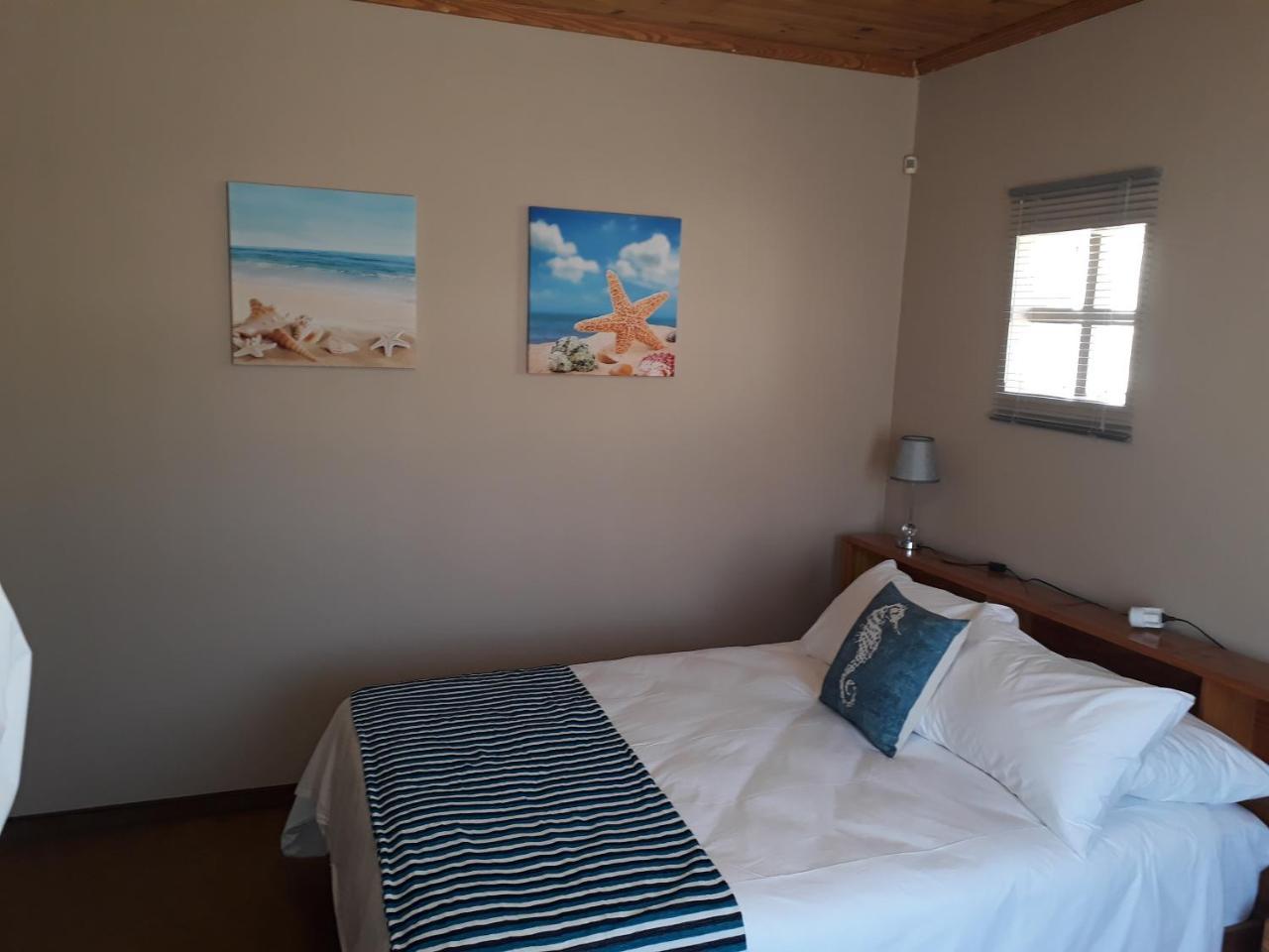 Starfish Guesthouse Людериц Экстерьер фото