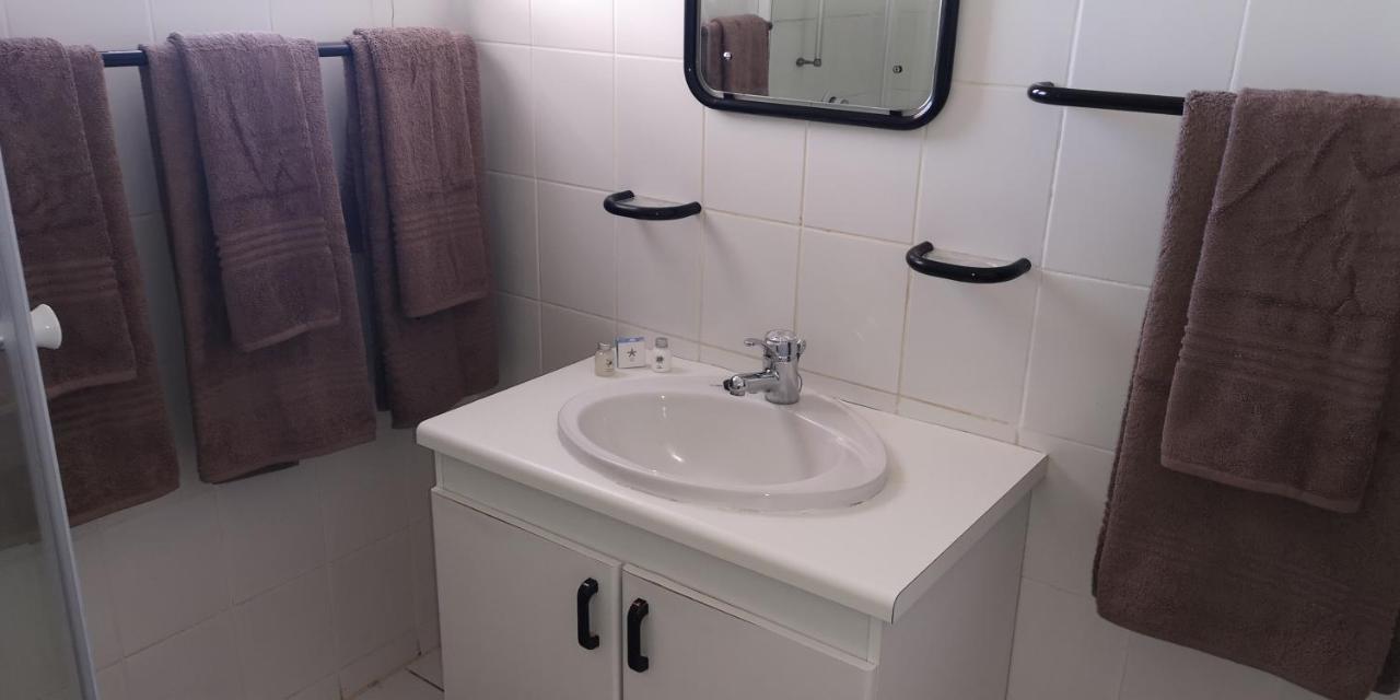 Starfish Guesthouse Людериц Экстерьер фото
